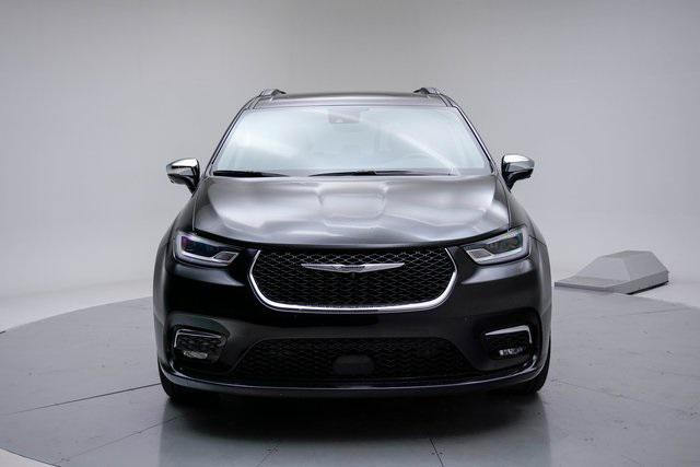 used 2022 Chrysler Pacifica car, priced at $31,210