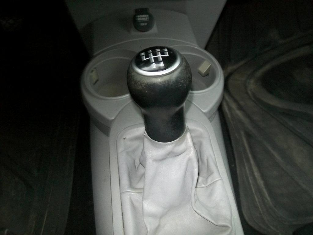 used 2002 Volkswagen New Beetle car, priced at $2,995