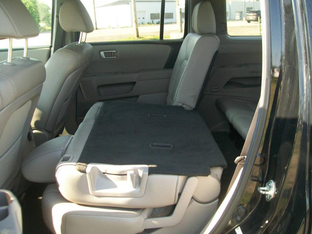 used 2012 Honda Pilot car, priced at $7,995
