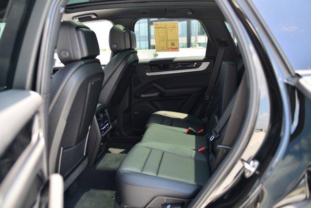 new 2025 Porsche Cayenne car, priced at $129,005