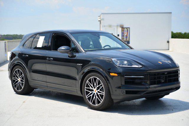 new 2025 Porsche Cayenne car, priced at $129,005