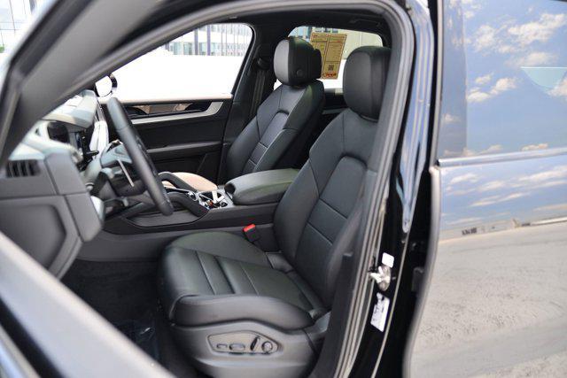 new 2025 Porsche Cayenne car, priced at $129,005