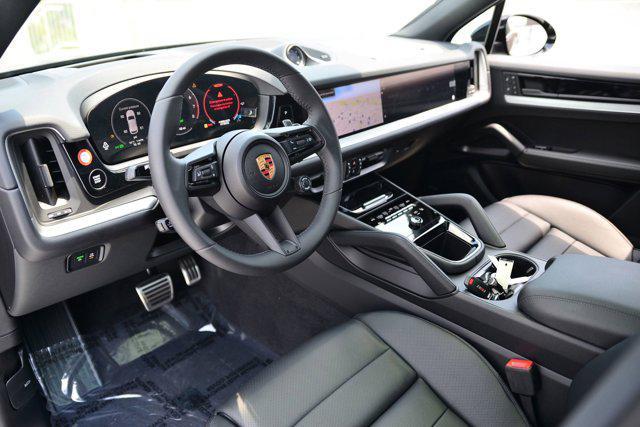 new 2025 Porsche Cayenne car, priced at $129,005