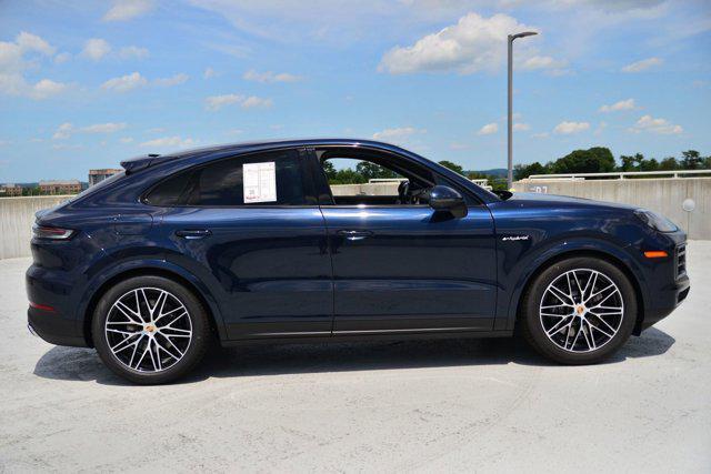 new 2025 Porsche Cayenne car, priced at $137,485