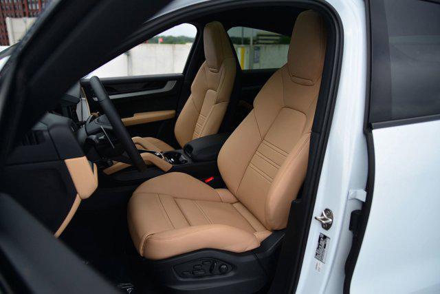 new 2025 Porsche Cayenne car, priced at $132,155