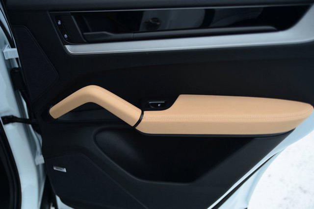 new 2025 Porsche Cayenne car, priced at $132,155