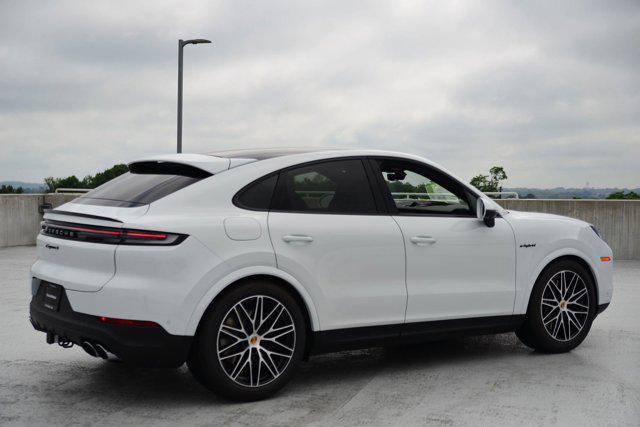 new 2025 Porsche Cayenne car, priced at $132,155