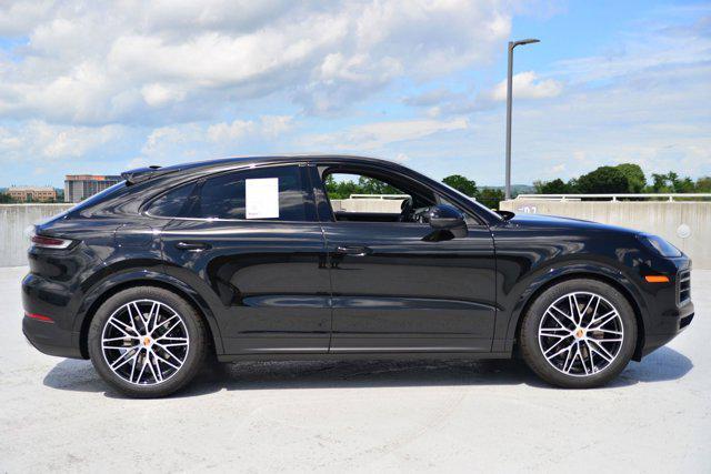 new 2025 Porsche Cayenne car, priced at $108,805