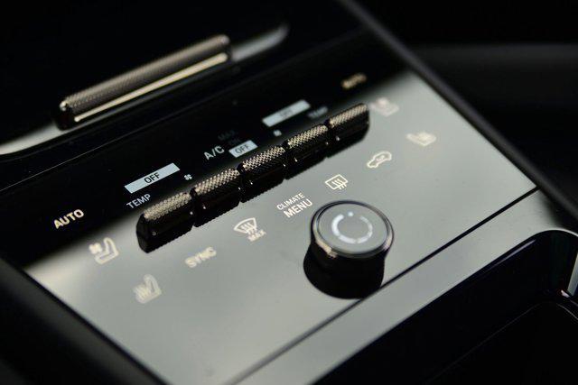 new 2025 Porsche Cayenne car, priced at $188,975