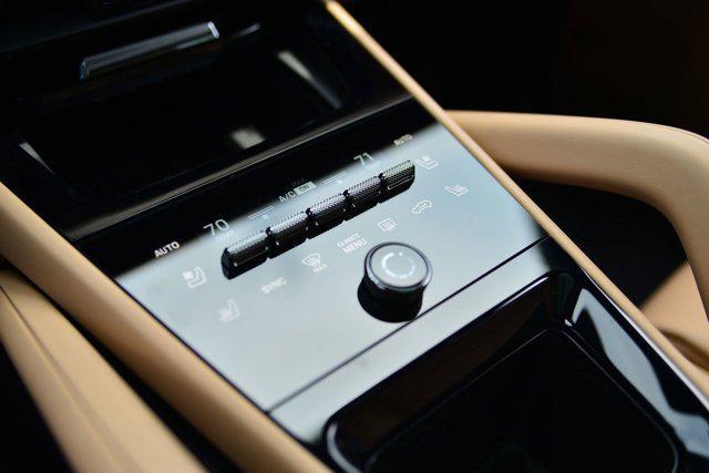 new 2025 Porsche Cayenne car, priced at $106,505