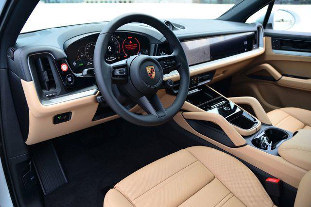 new 2025 Porsche Cayenne car, priced at $106,505