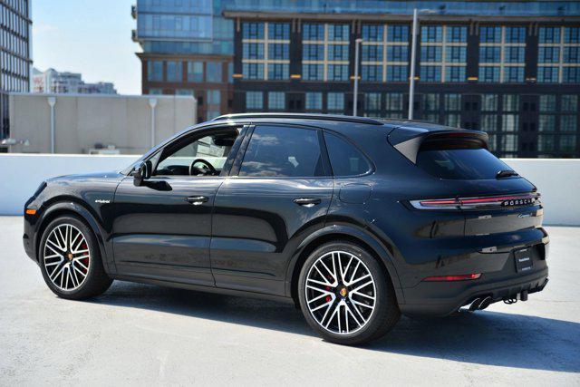 new 2025 Porsche Cayenne car, priced at $136,435