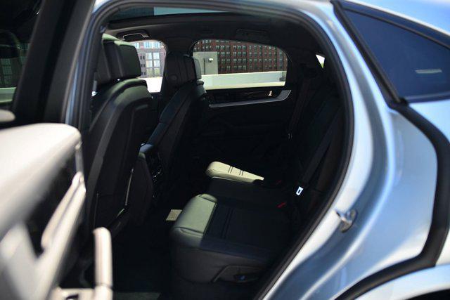 new 2025 Porsche Cayenne car, priced at $113,755