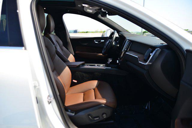 used 2021 Volvo XC60 car, priced at $24,999