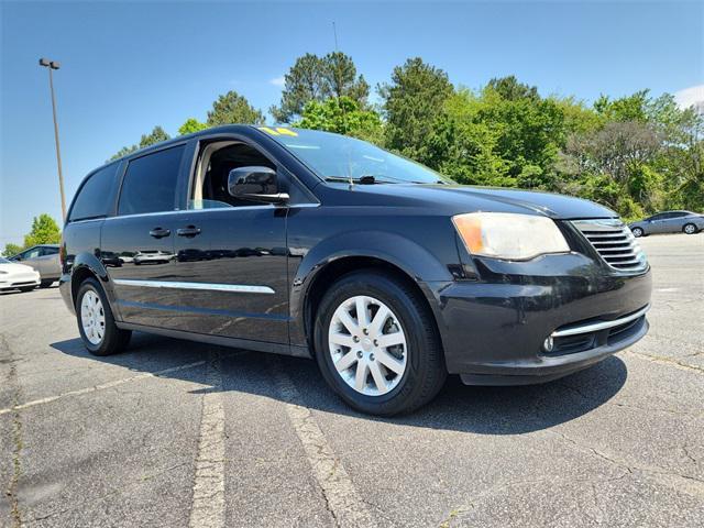 used 2014 Chrysler Town & Country car, priced at $9,101