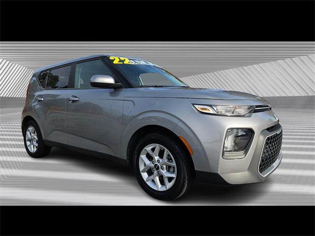 used 2022 Kia Soul car, priced at $15,389