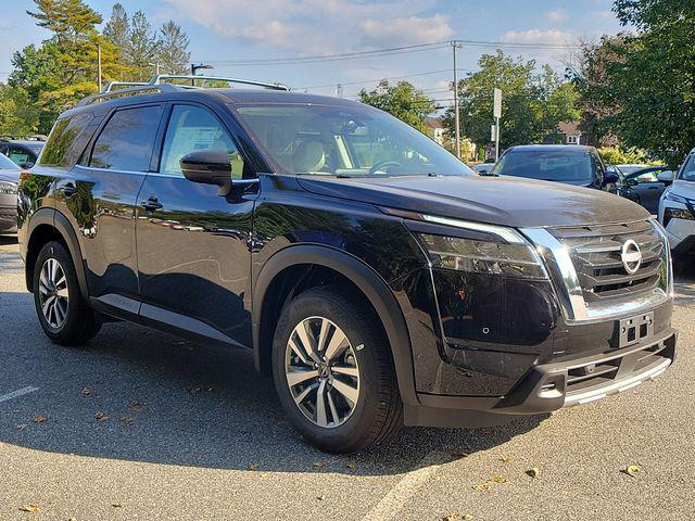 new 2024 Nissan Pathfinder car, priced at $45,900