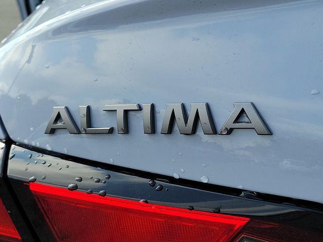 new 2025 Nissan Altima car, priced at $32,429