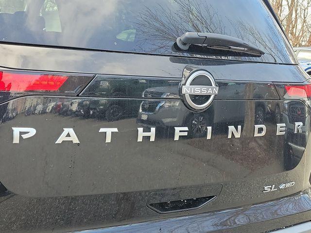 new 2024 Nissan Pathfinder car, priced at $44,172
