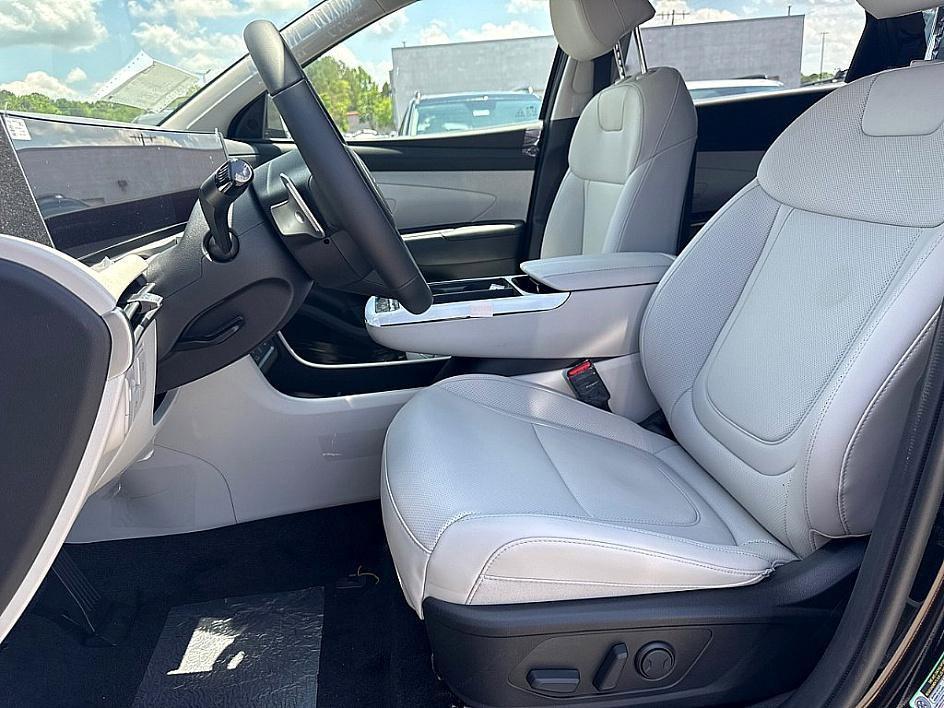 new 2025 Hyundai TUCSON Hybrid car, priced at $36,086