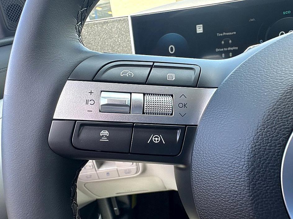 new 2025 Hyundai TUCSON Hybrid car, priced at $36,086