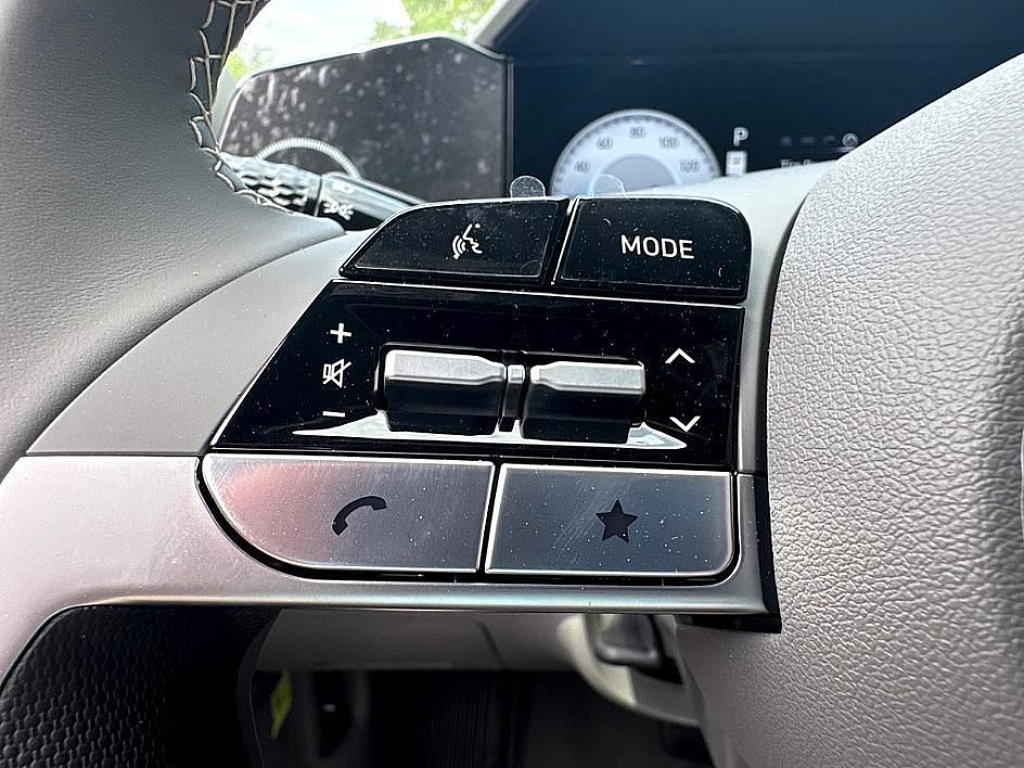 new 2025 Hyundai Elantra car, priced at $26,083