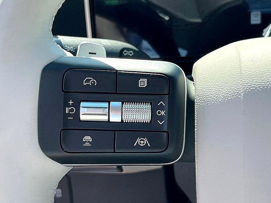 new 2025 Hyundai SANTA FE HEV car, priced at $38,774
