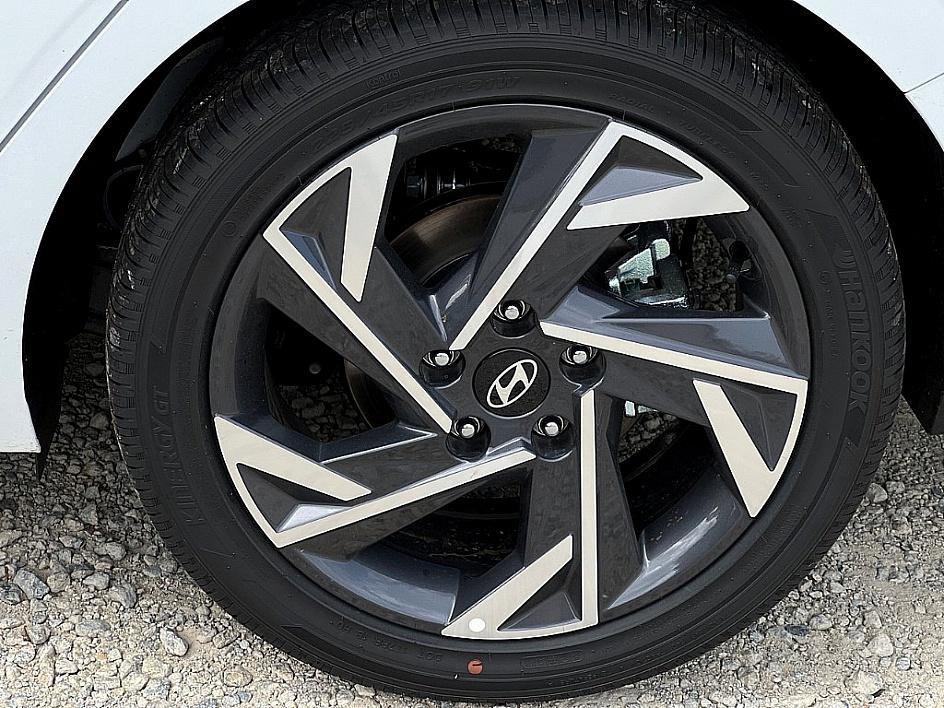 new 2025 Hyundai ELANTRA HEV car, priced at $27,920