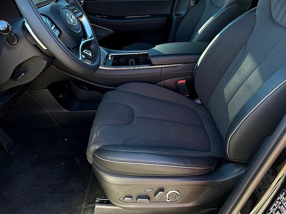 new 2025 Hyundai Palisade car, priced at $52,878