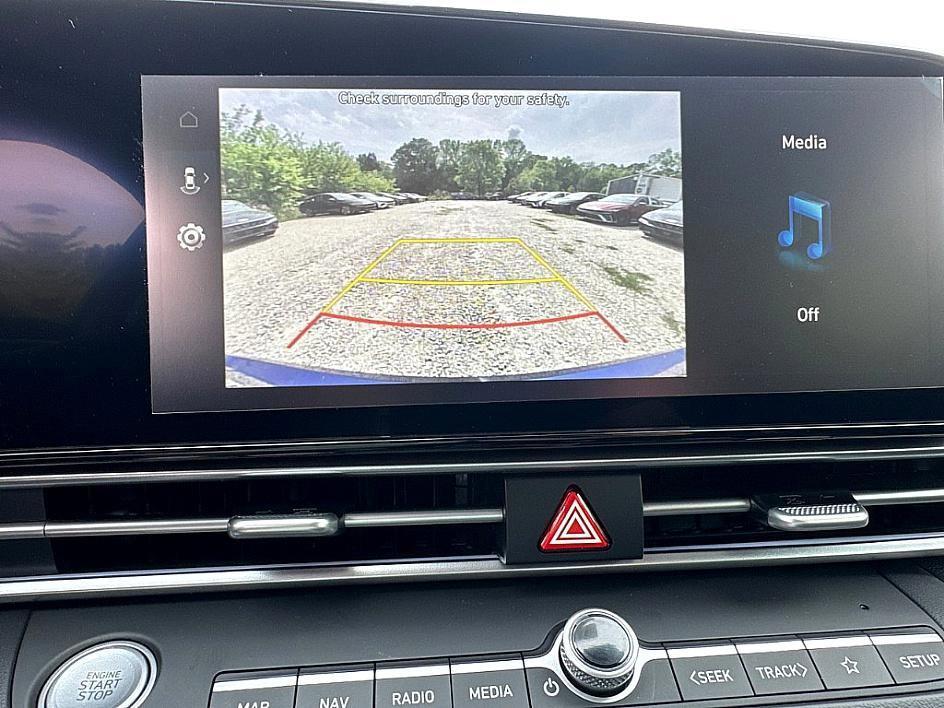 new 2025 Hyundai Elantra car, priced at $25,552