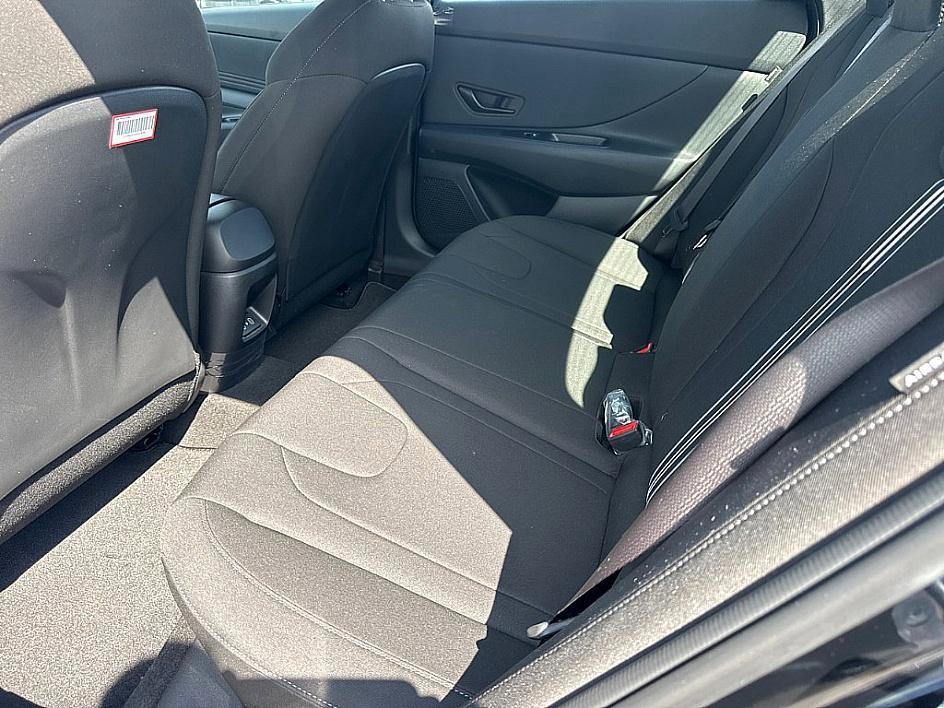 new 2025 Hyundai Elantra car, priced at $22,960