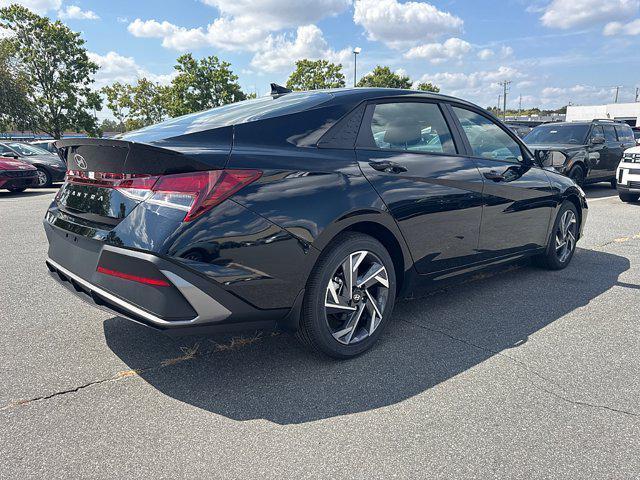 new 2025 Hyundai Elantra car, priced at $22,960