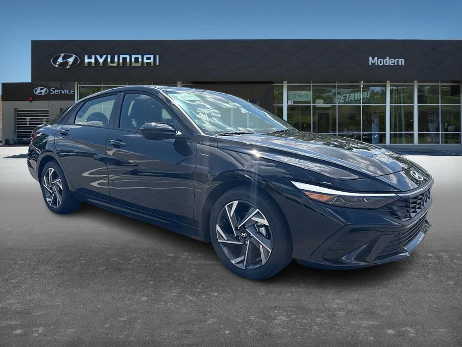 new 2025 Hyundai Elantra car, priced at $22,960
