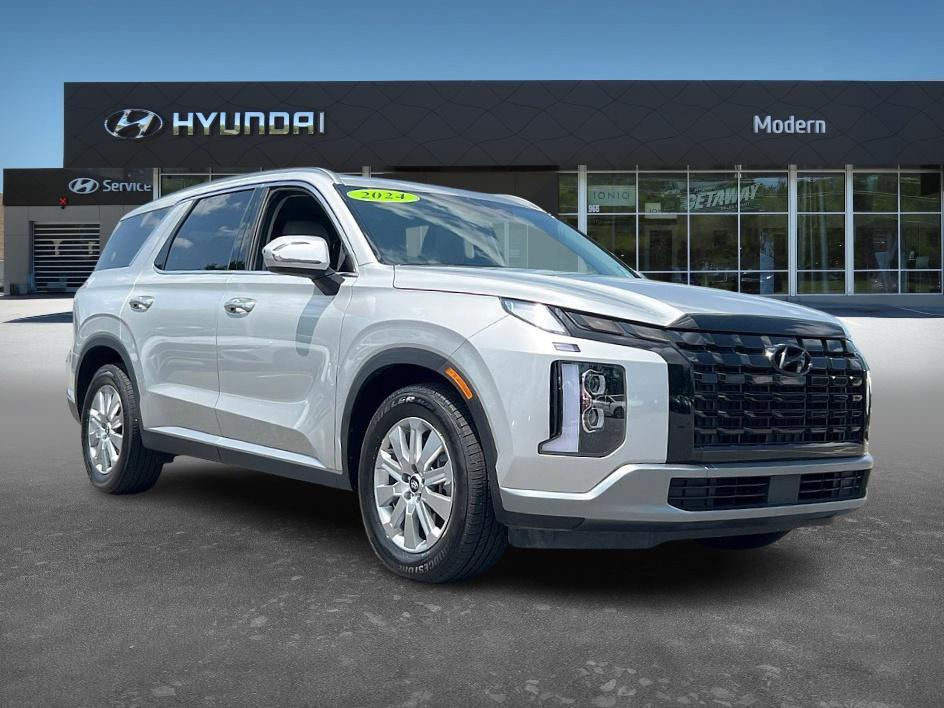 used 2024 Hyundai Palisade car, priced at $36,485