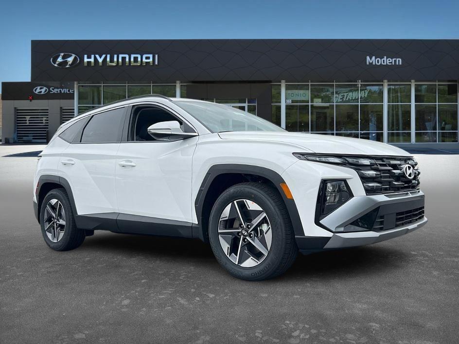 new 2025 Hyundai Tucson car, priced at $32,943