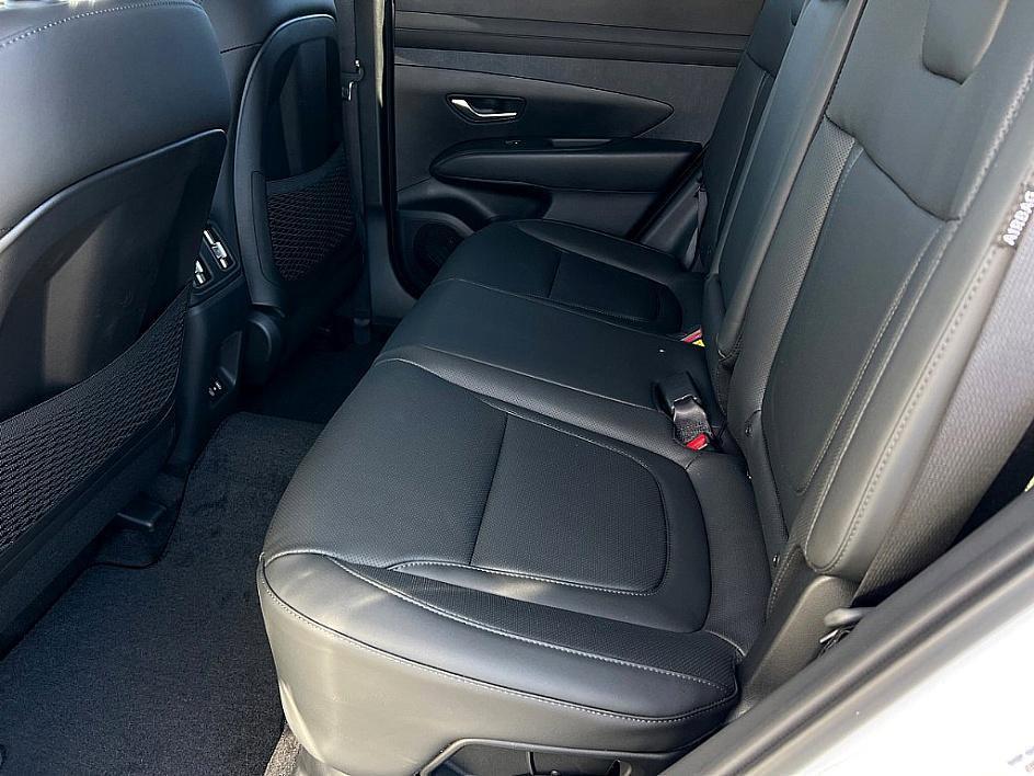 new 2026 Hyundai TUCSON Hybrid car, priced at $33,721