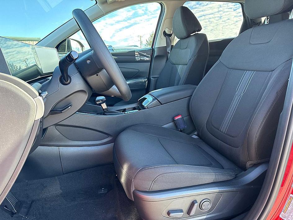new 2025 Hyundai Tucson car, priced at $31,755