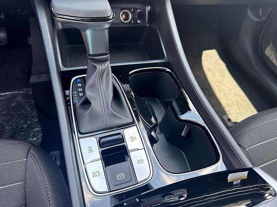 new 2025 Hyundai SANTA CRUZ car, priced at $31,746