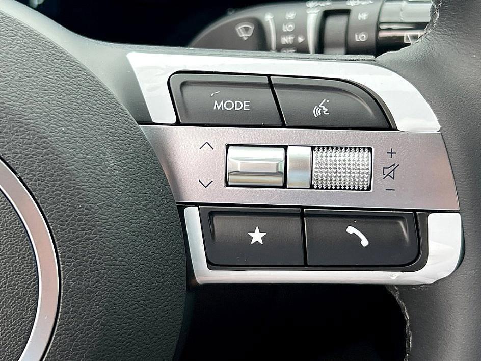 new 2025 Hyundai Tucson car, priced at $34,190