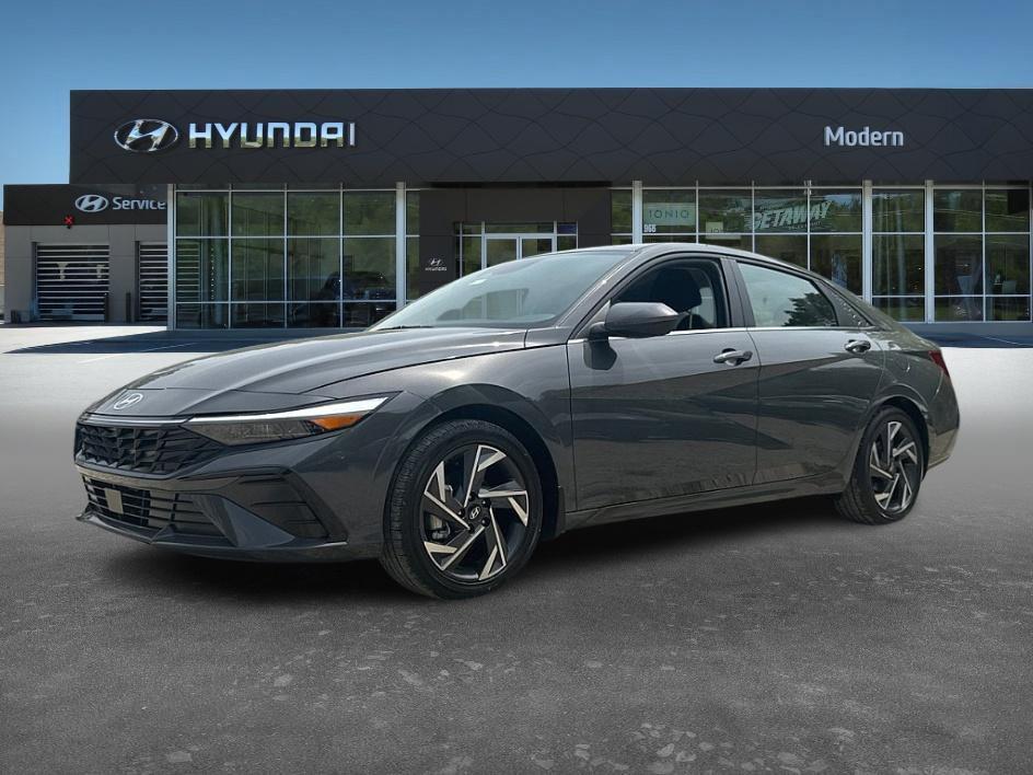 new 2025 Hyundai Elantra car, priced at $25,596