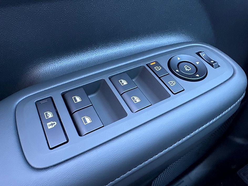 new 2025 Hyundai SANTA FE HEV car, priced at $43,594