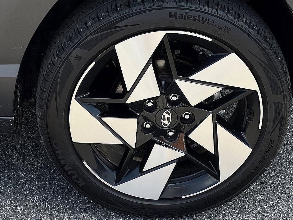 used 2024 Hyundai Kona car, priced at $25,985