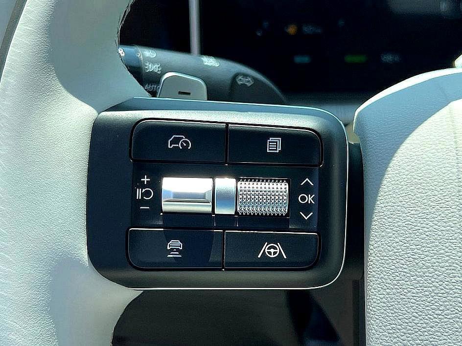 new 2025 Hyundai SANTA FE HEV car, priced at $44,993