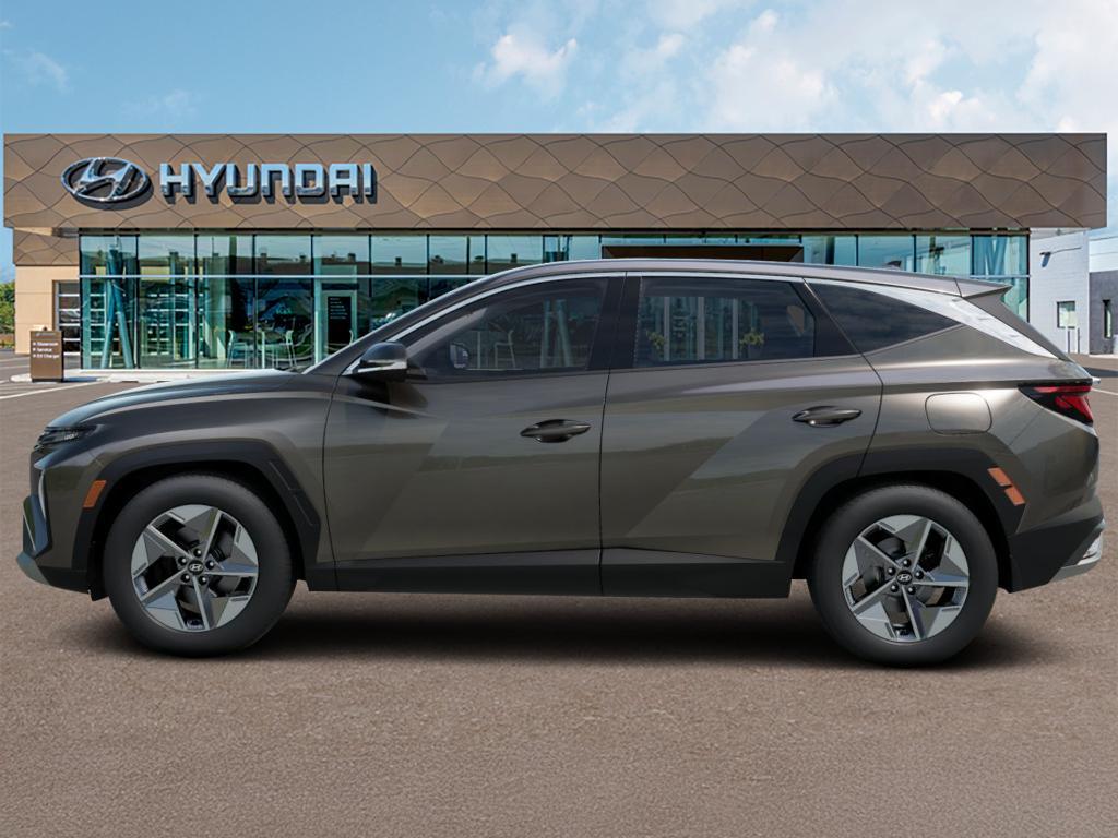 new 2026 Hyundai TUCSON Hybrid car, priced at $32,106