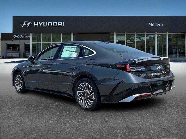 new 2025 Hyundai Sonata car, priced at $27,092