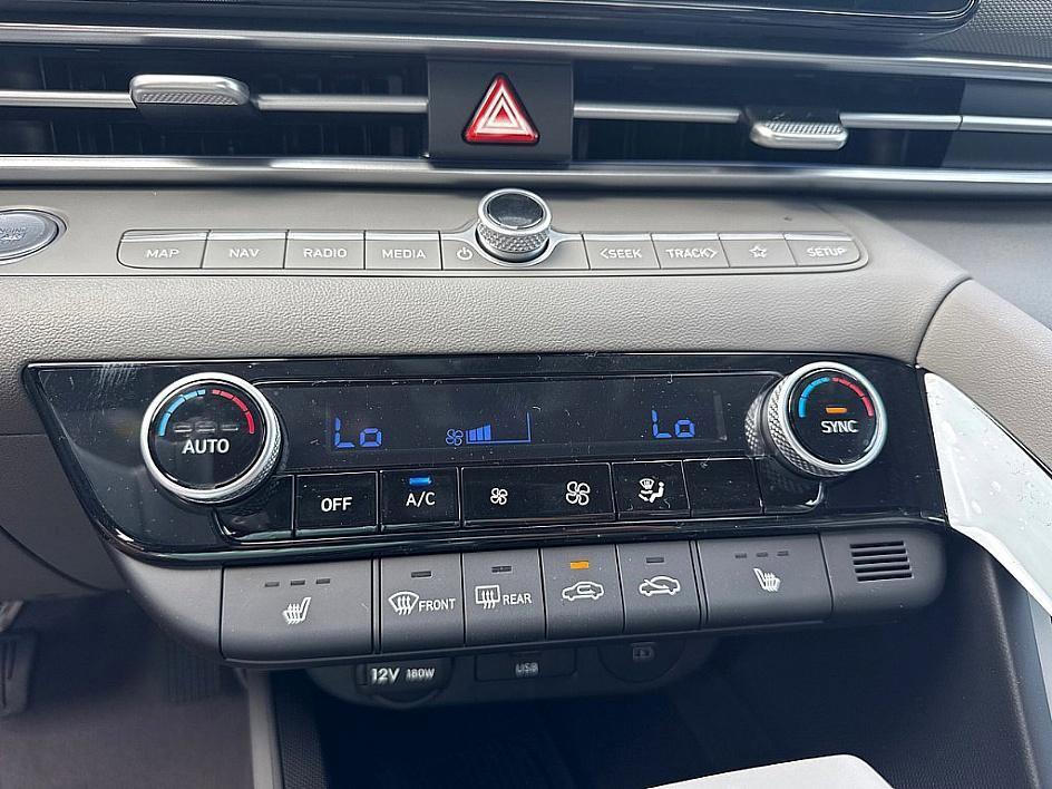 new 2025 Hyundai Elantra car, priced at $25,647
