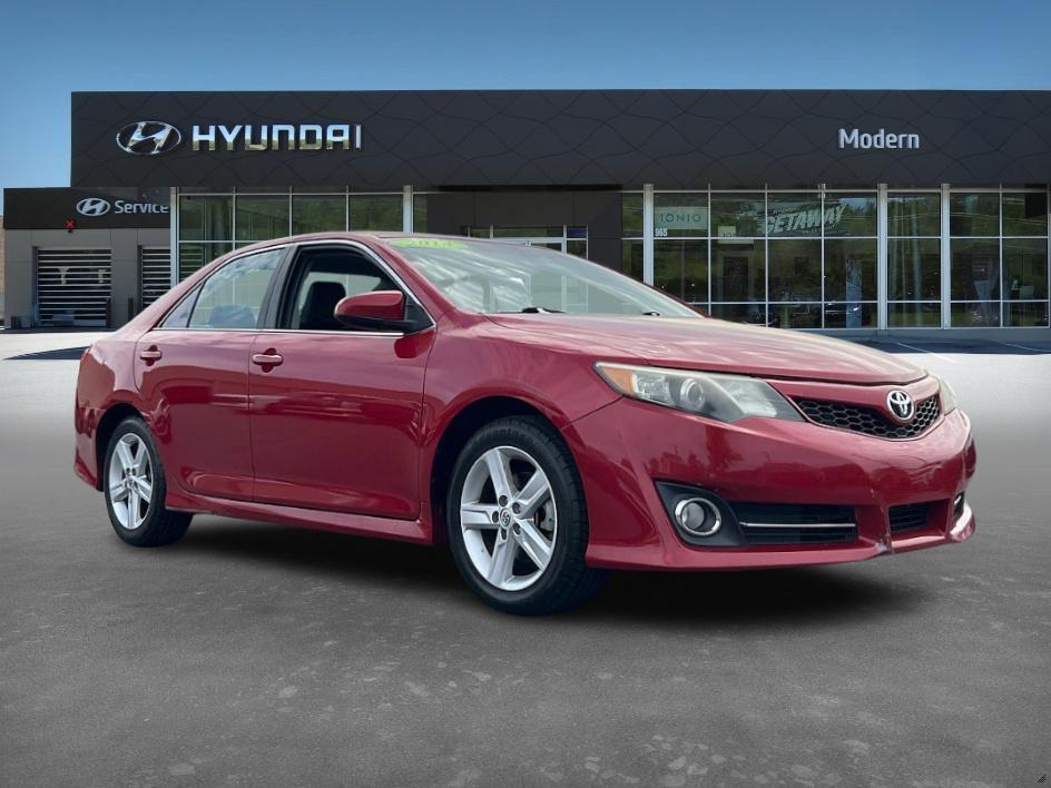used 2014 Toyota Camry car, priced at $11,429