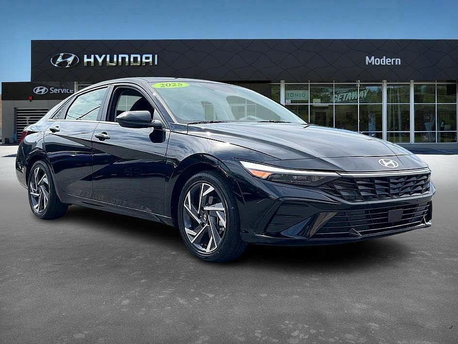used 2025 Hyundai Elantra car, priced at $21,499