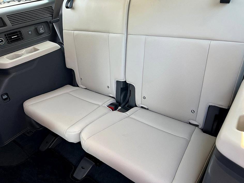 used 2024 Hyundai Santa Fe car, priced at $38,929