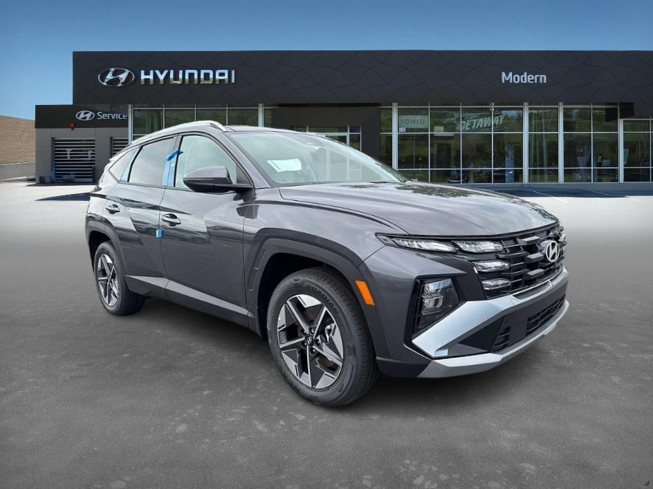 new 2025 Hyundai TUCSON Hybrid car, priced at $36,747